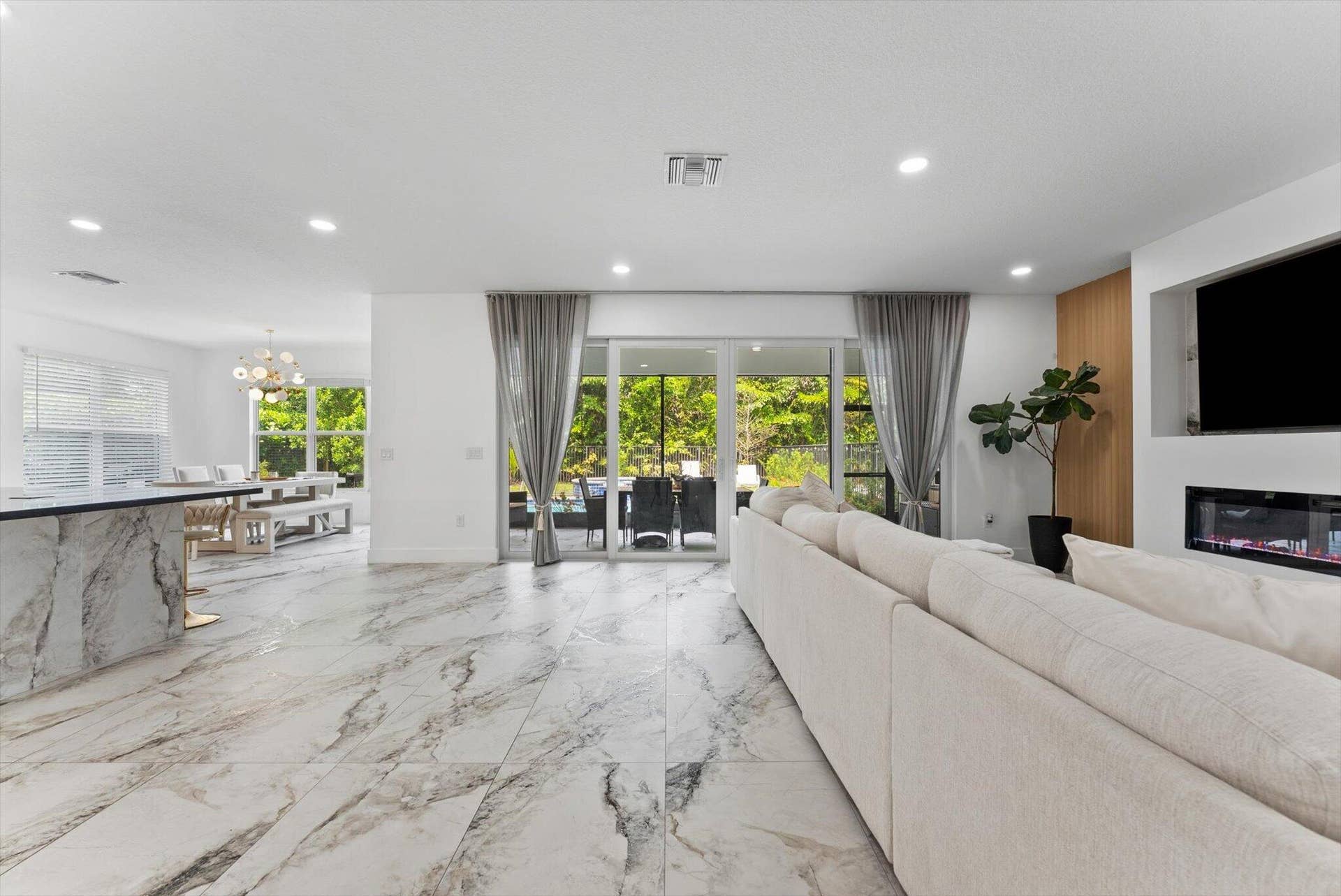 7619 FRANCISCA CLUB Lane, Delray Beach, FL 33446 14-14