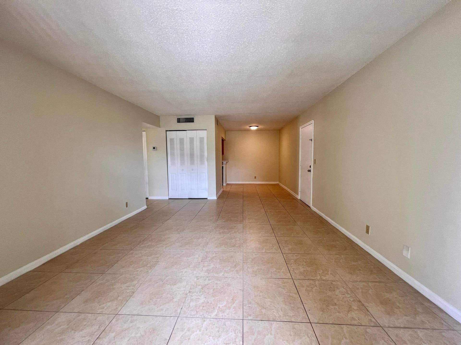 1500 N CONGRESS Avenue, #B64, West Palm Beach, West Palm Beach, FL 33401 IMG_4874