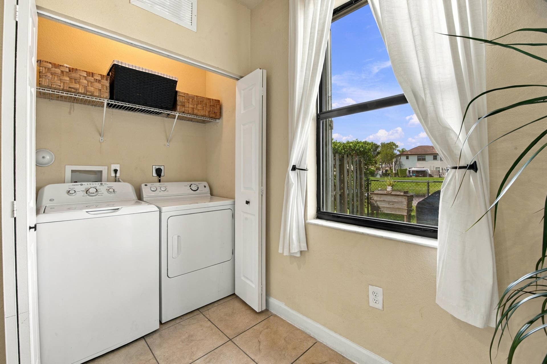 4244 SW 164TH Court, Miami, FL 33185 19-print-BEC09434