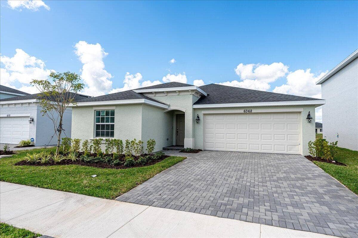 19-6362 Windwood-0102