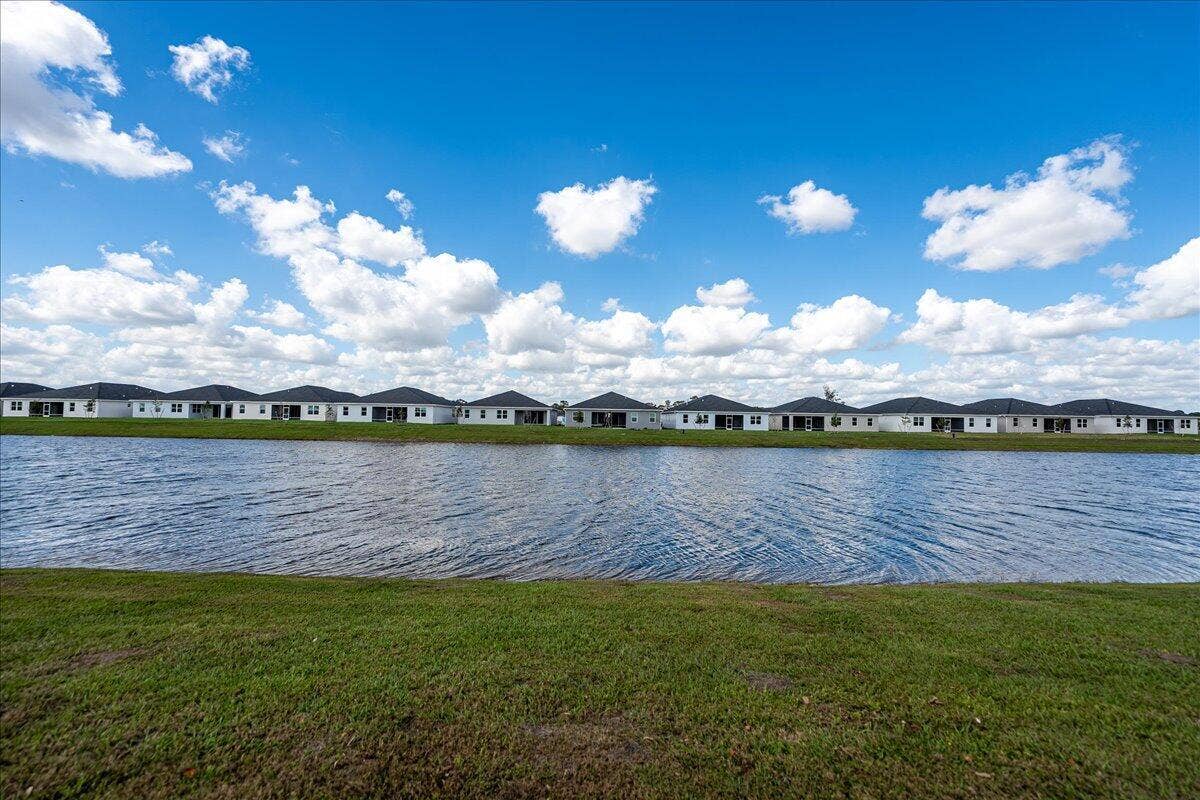 39-6362 Windwood-0122