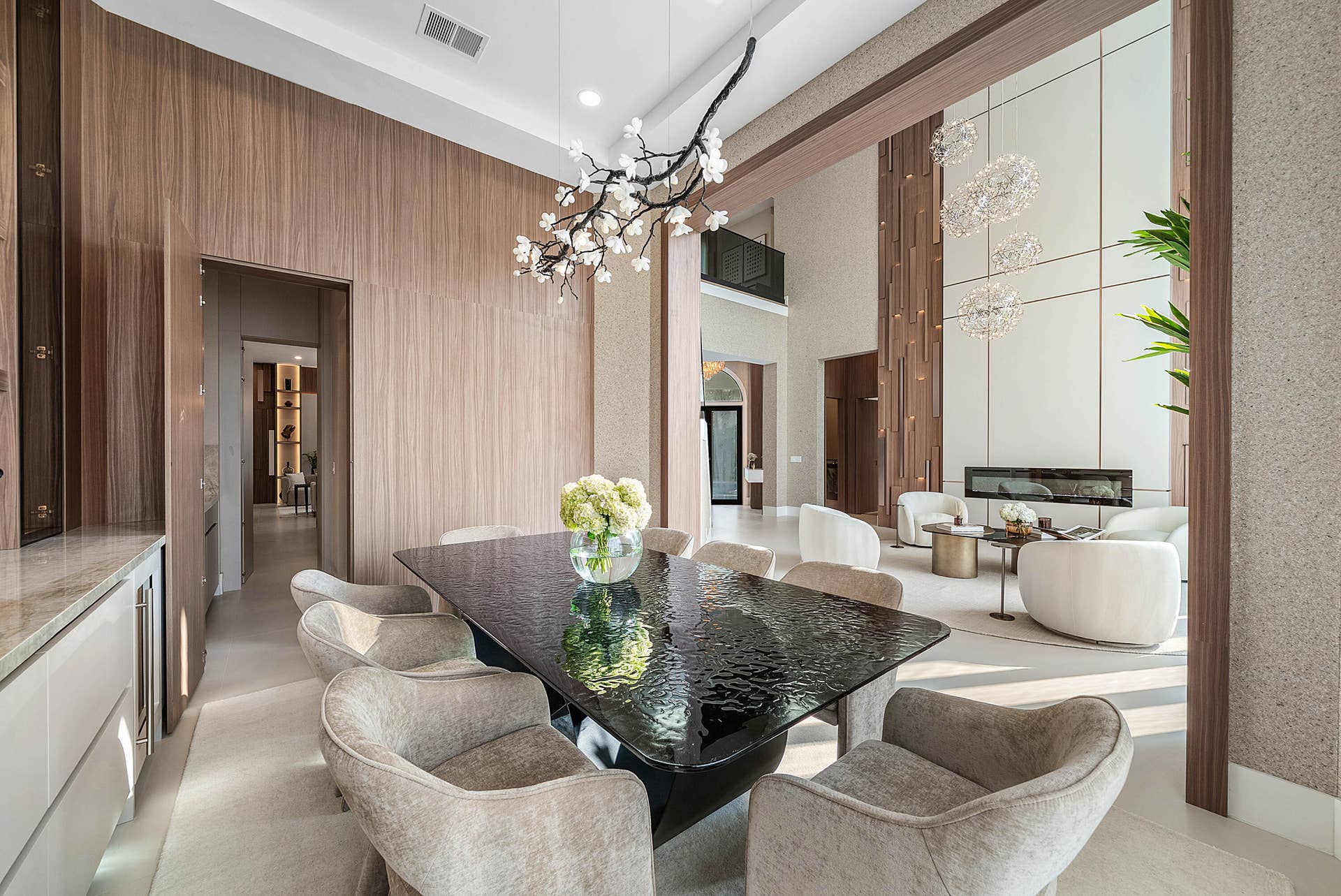 Dining Room | Door Open