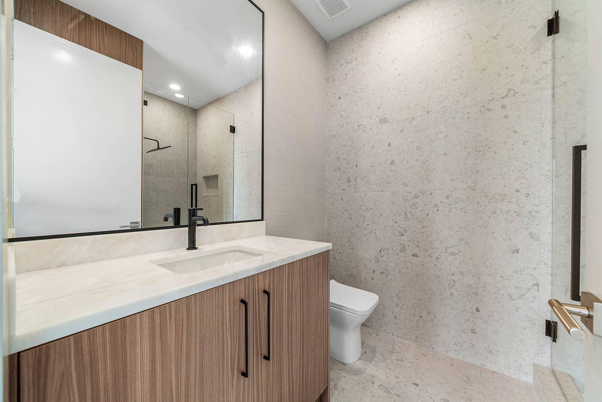 Bathroom 4