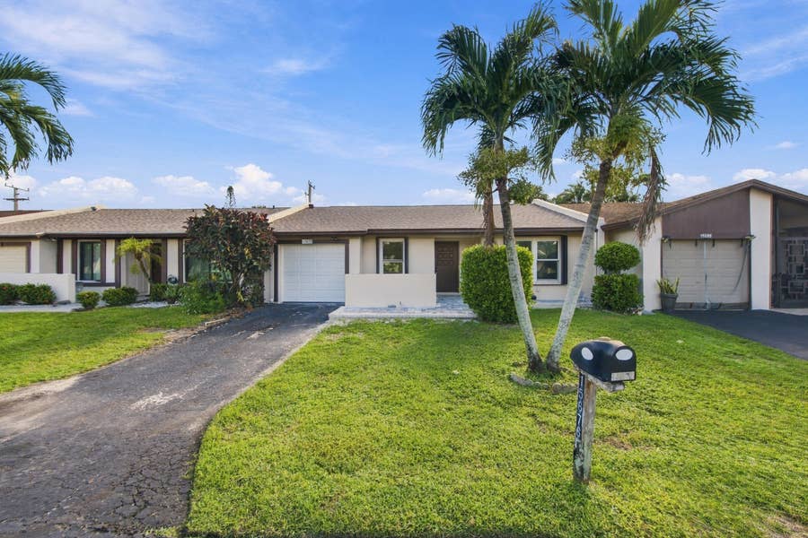 Property photo for 15676 BOTTLEBRUSH Circle, Delray Beach, FL