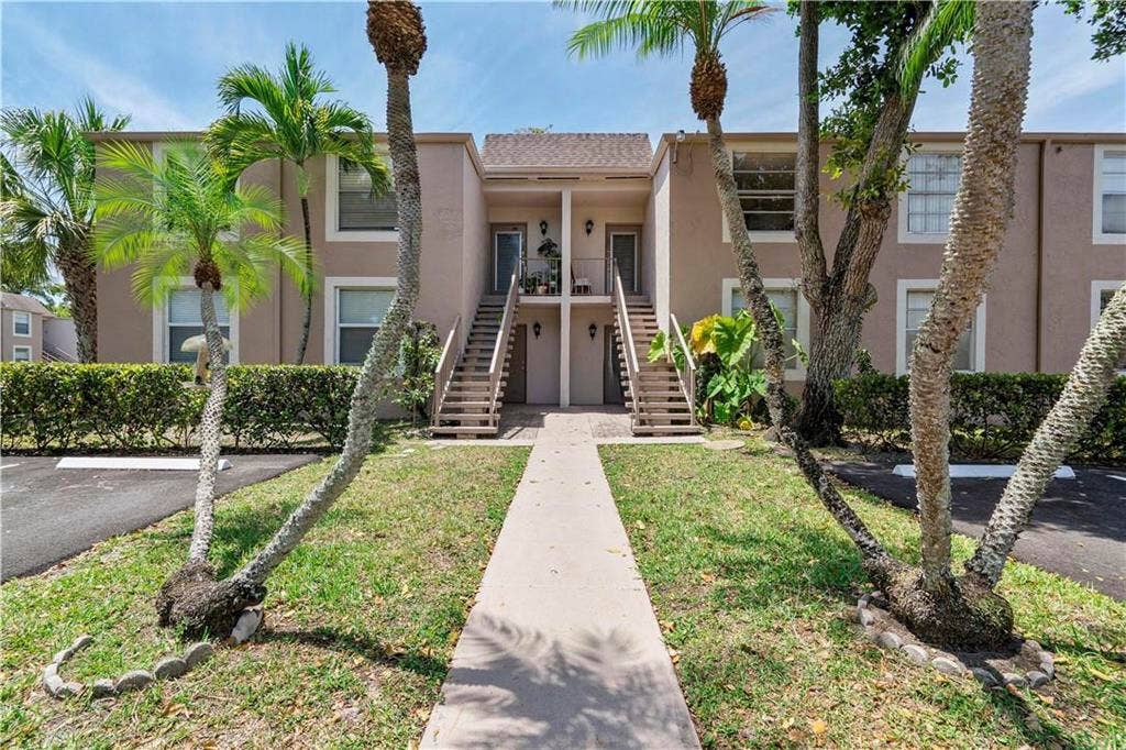 1050 NW 80th