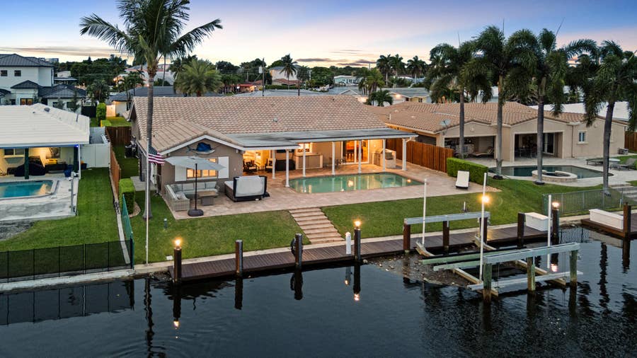 Property photo for 750 SE 7TH Avenue, Pompano Beach, FL