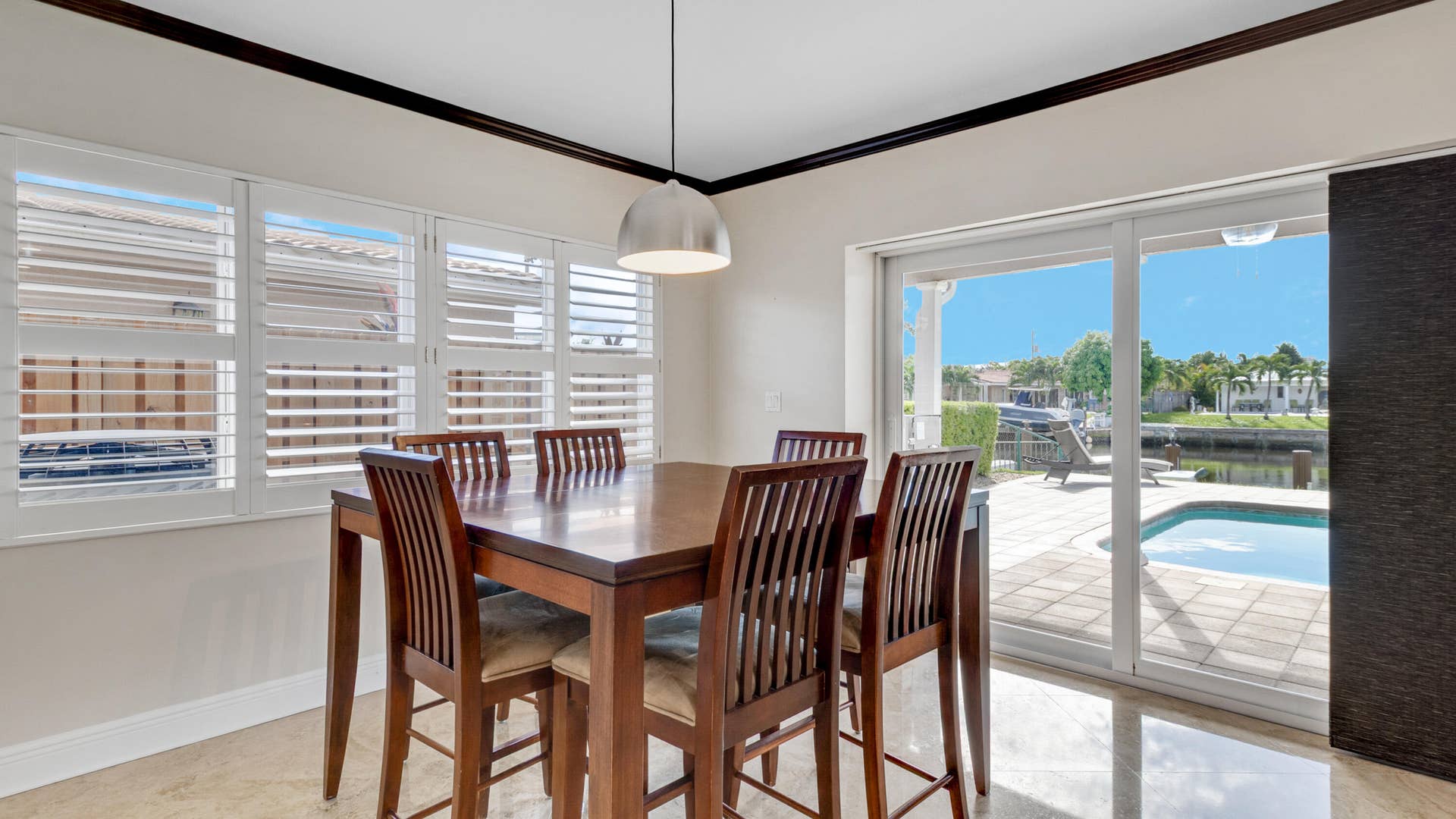 Breakfast Nook