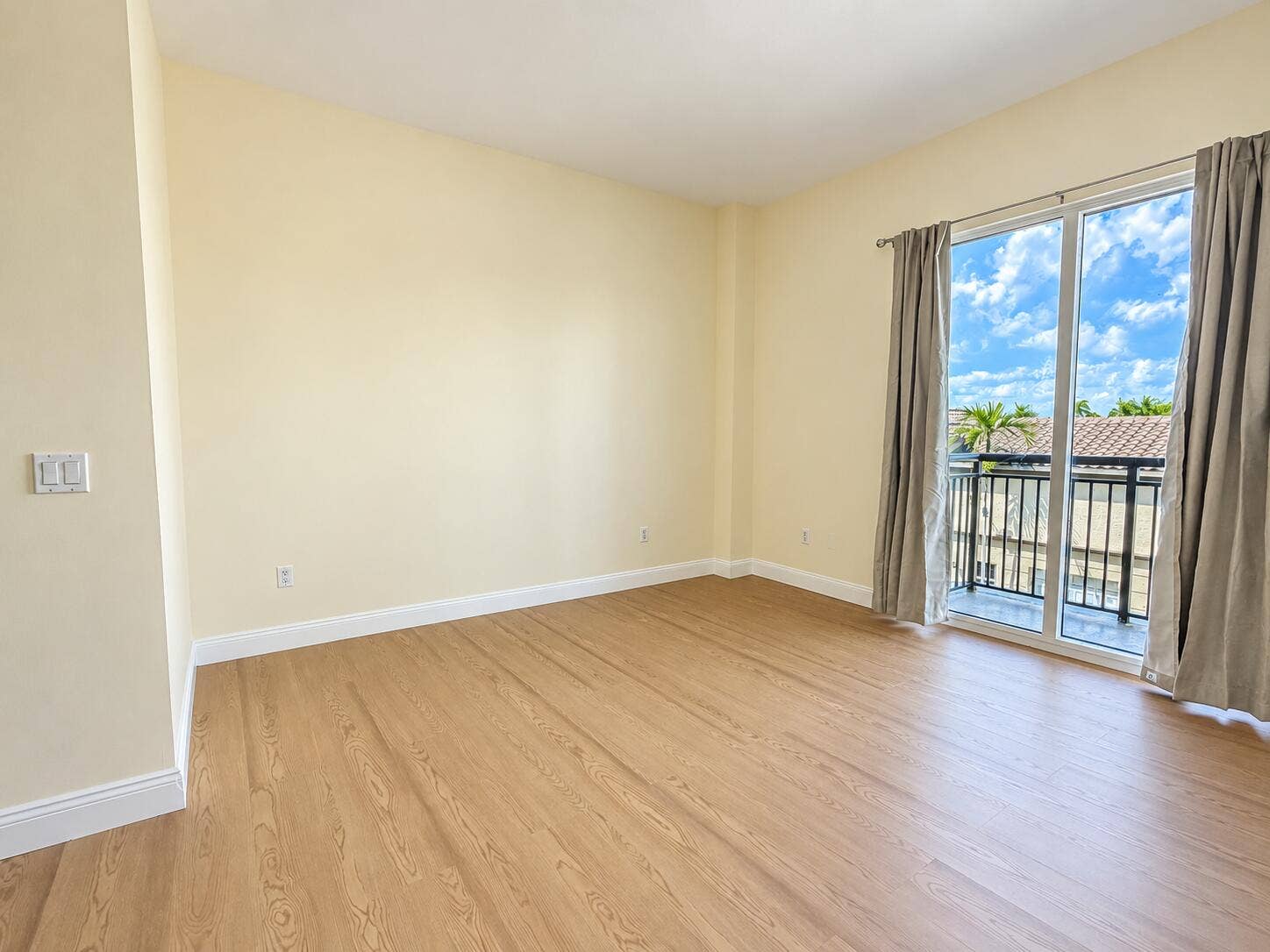 Bright, natural real estate interior-10
