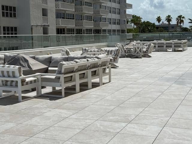 4020 GALT OCEAN Drive, #1707, Fort Lauderdale, FL 33308 0-11