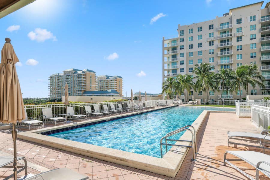 Property photo for 450 N FEDERAL Highway, #903, Boynton Beach, FL