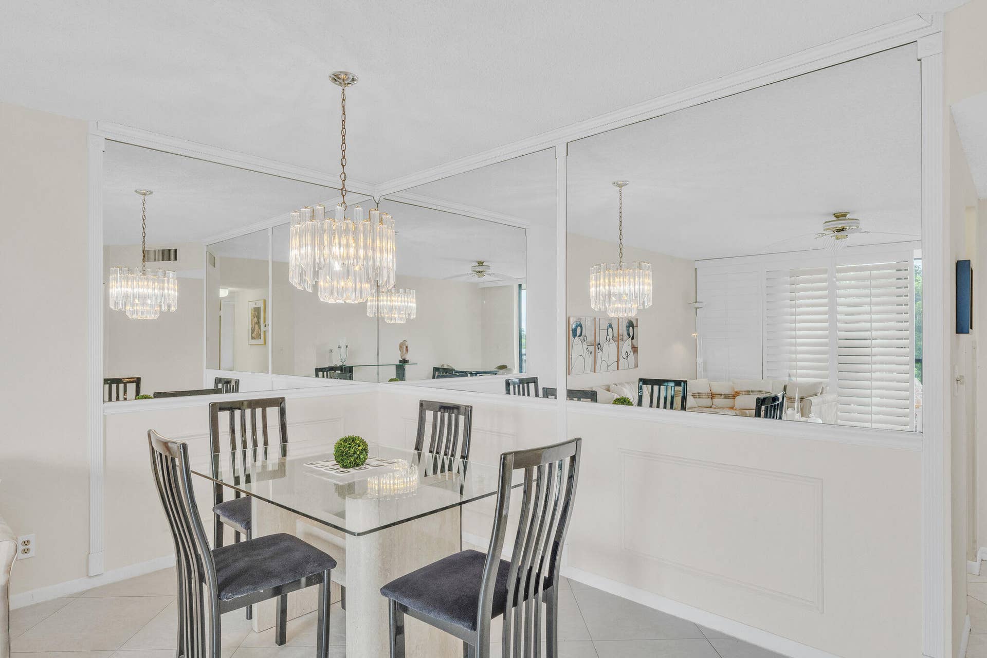 13 Dining Area (1)