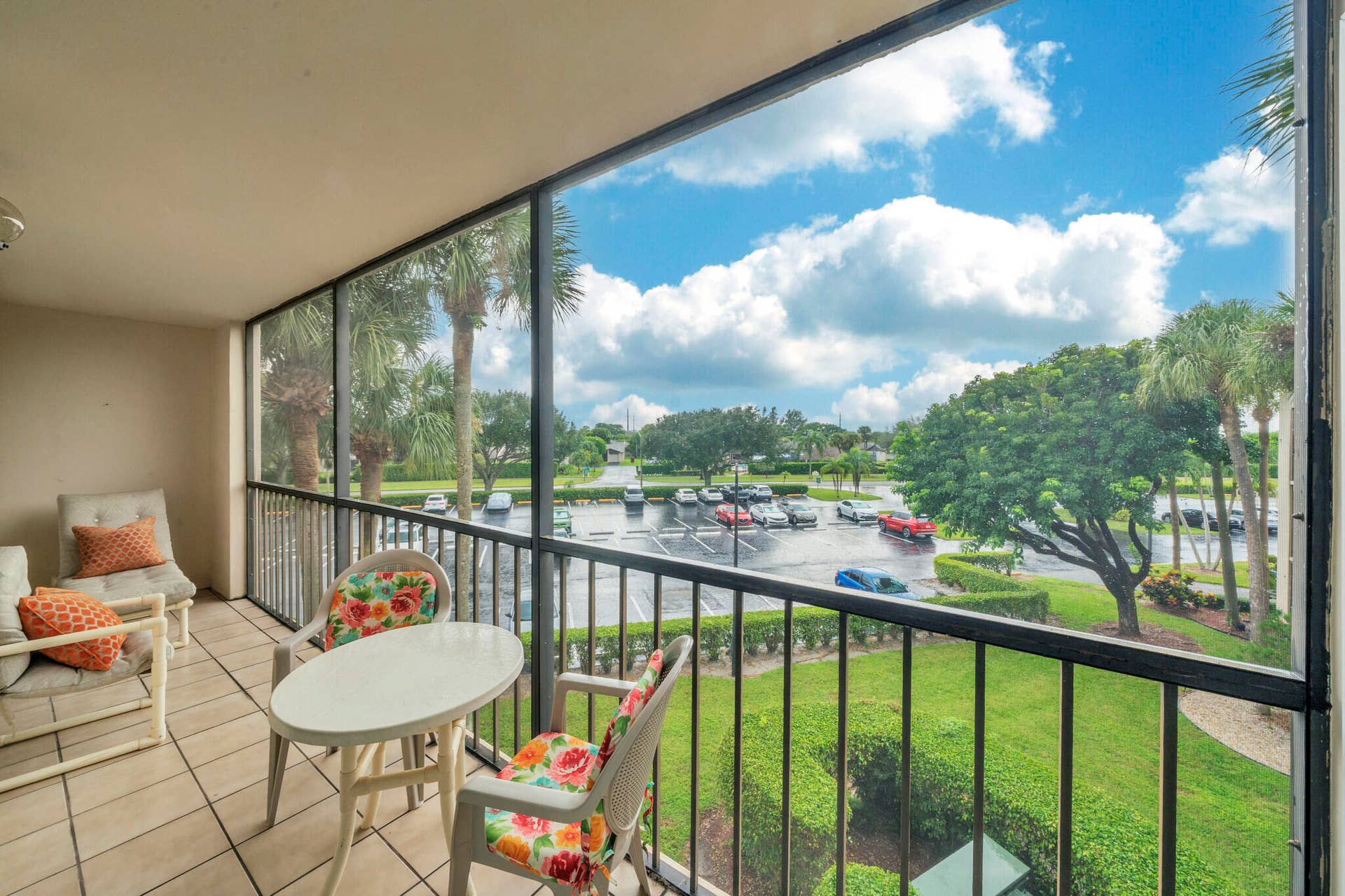 10 Balcony (1)