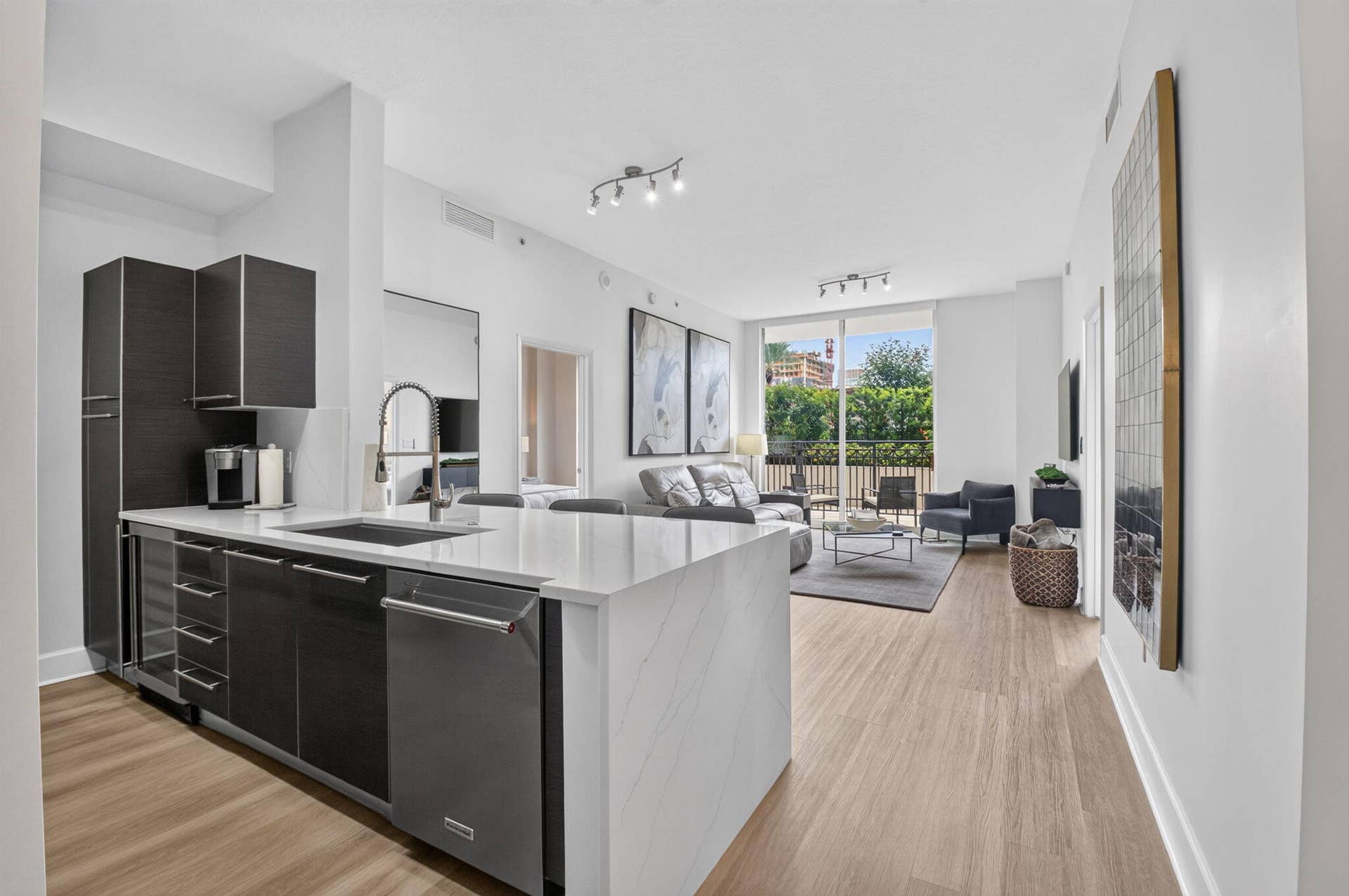 Kitchen & Living Area