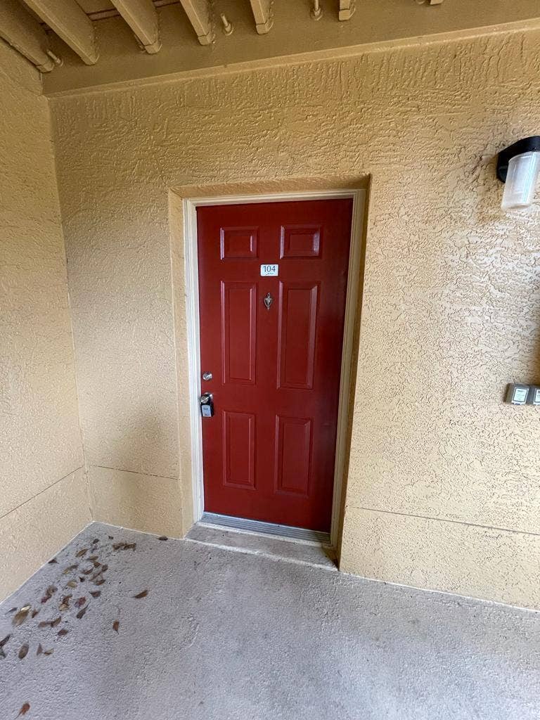 4783 Via Palm Lakes, #104, West Palm Beach, FL 33417 4783 Via Palm Lake 104