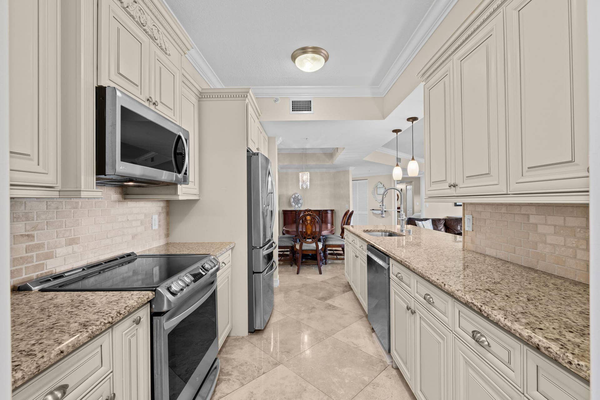 101 SE 20 Avenue, Deerfield Beach, FL 33441 12-web-or-mls-A7400027
