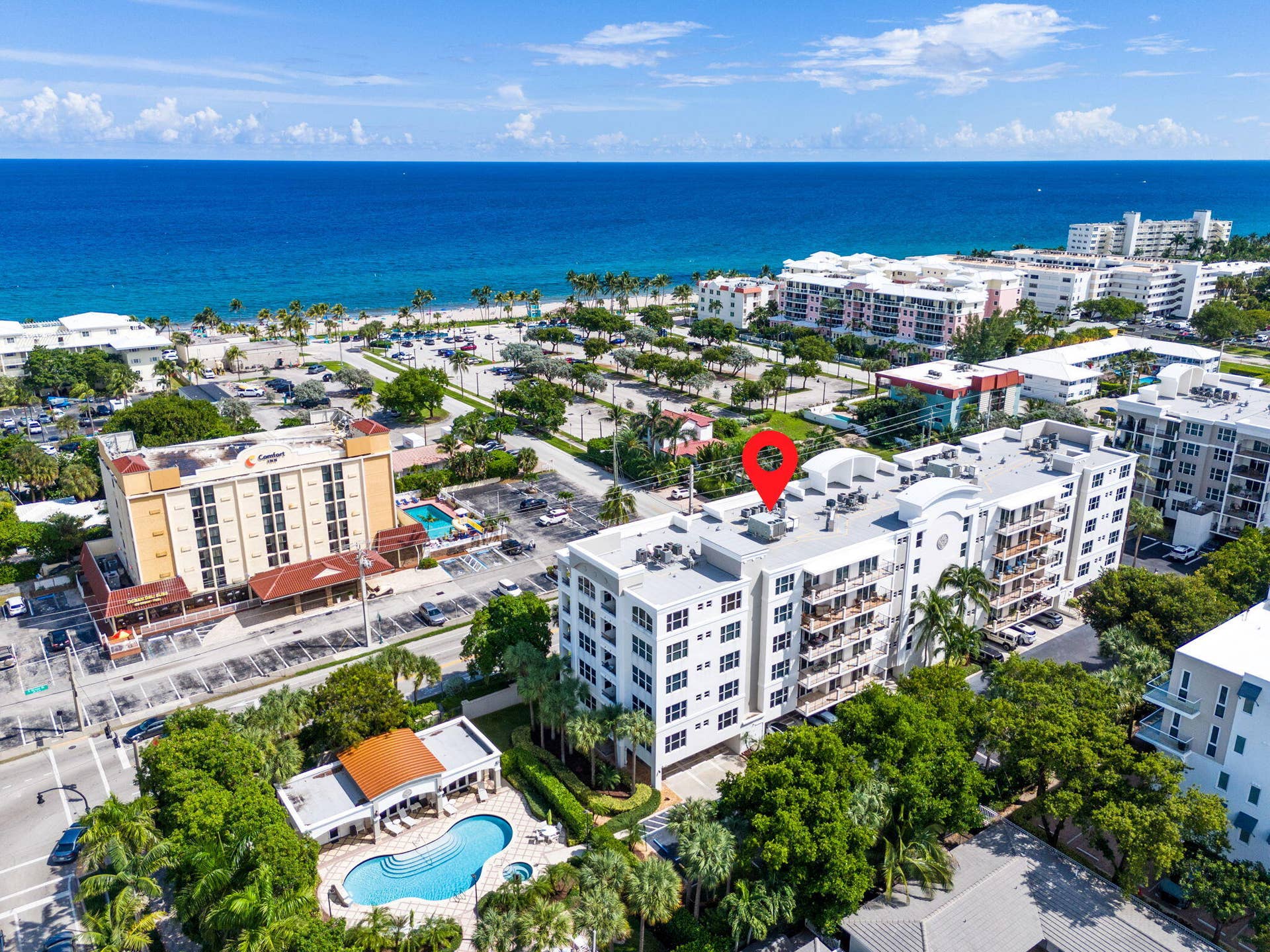 101 SE 20 Avenue, Deerfield Beach, FL 33441 39-web-or-mls-DJI_20261006143648_0859_D-