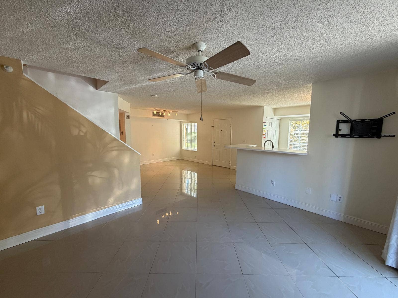 123 Yacht Club Way, #111, Hypoluxo, FL 33462 6666