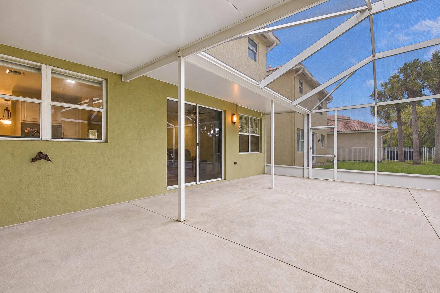 Spacious Covered Patio- Perfect for Entertaining