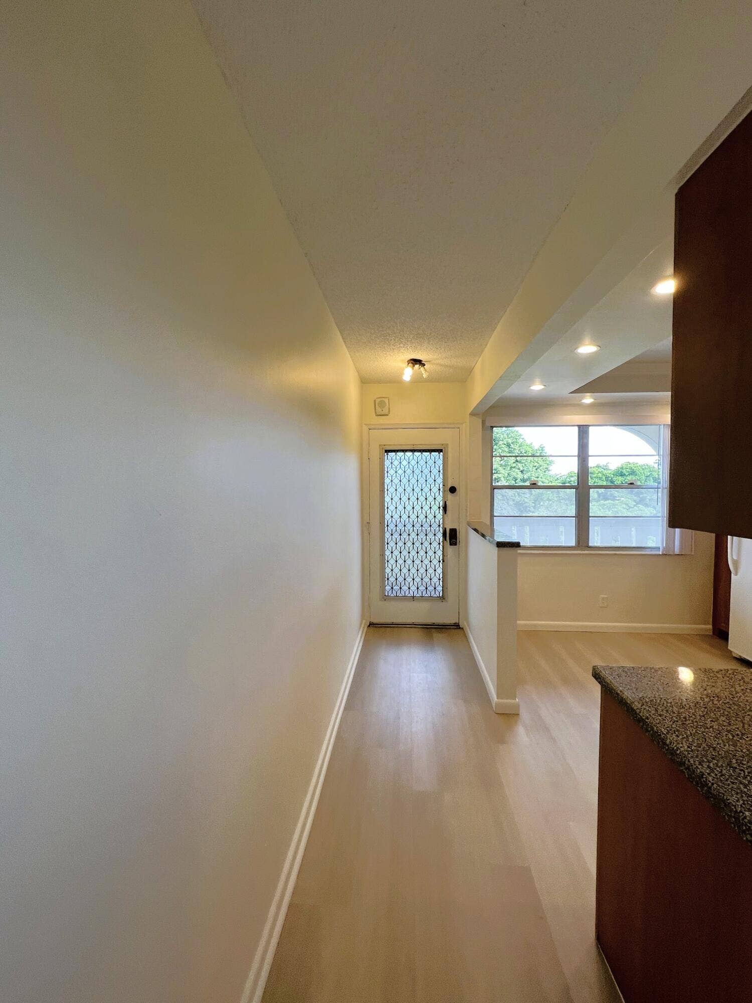 2403 Antigua Circle, #J4, Coconut Creek, FL 33066 ENTRY