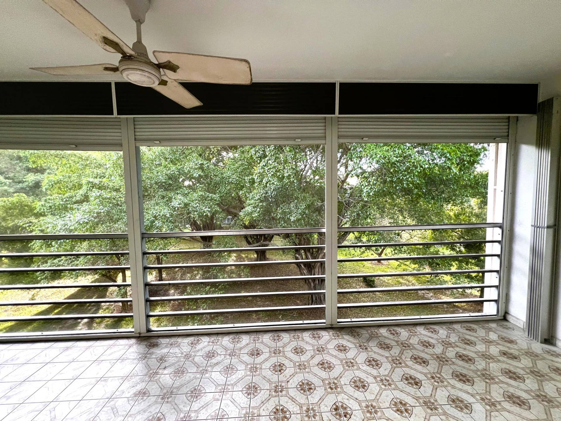 2403 Antigua Circle, #J4, Coconut Creek, FL 33066 PATIO