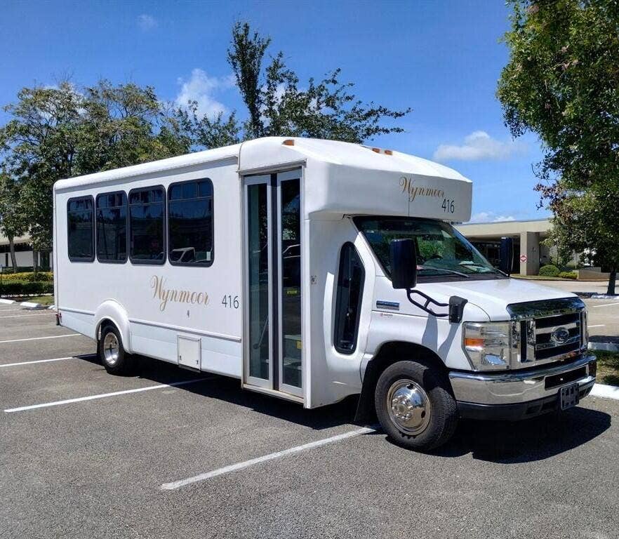 2403 Antigua Circle, #J4, Coconut Creek, FL 33066 Jitney Bus