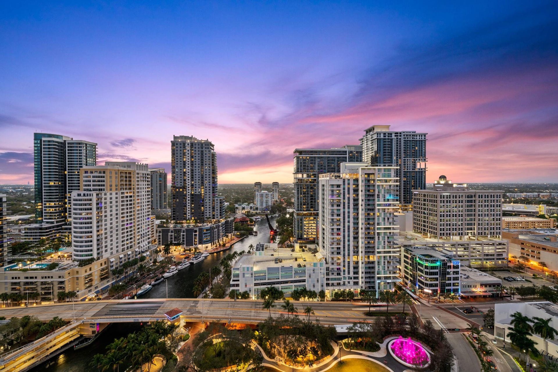 100 E LAS OLAS Boulevard, #2404, Fort Lauderdale, FL 33301 Photo 3
