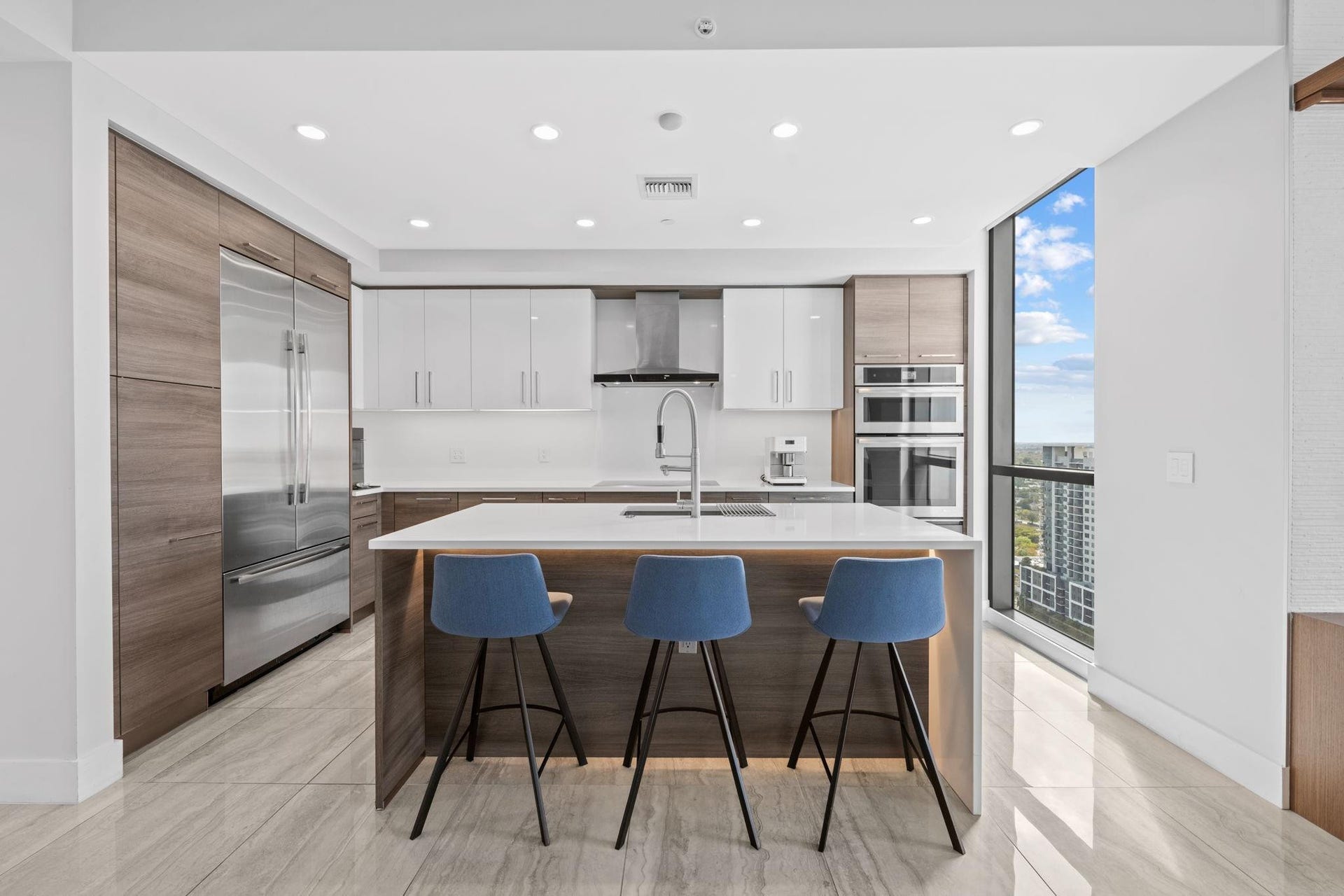 100 E LAS OLAS Boulevard, #2404, Fort Lauderdale, FL 33301 Photo 7