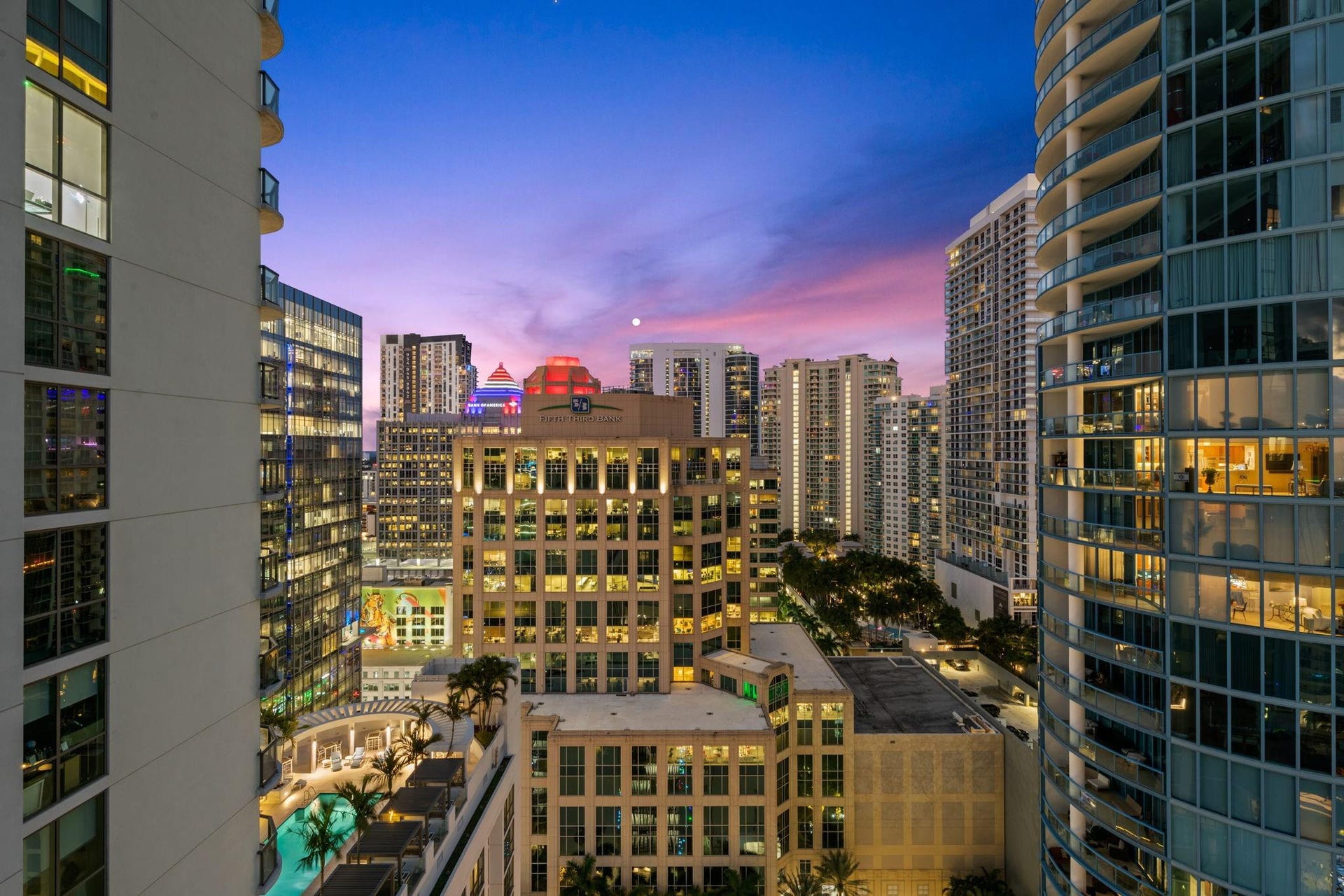 100 E LAS OLAS Boulevard, #2404, Fort Lauderdale, FL 33301 Photo 45