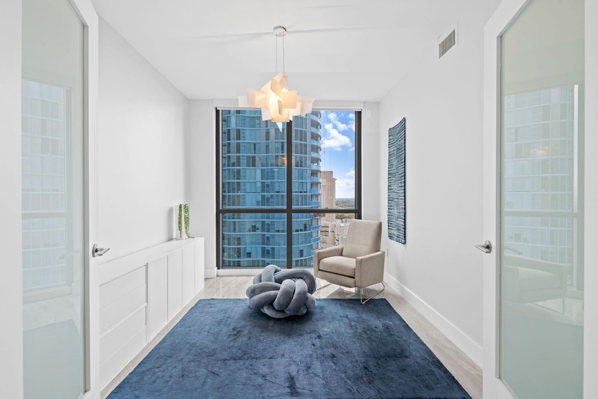 100 E LAS OLAS Boulevard, #2404, Fort Lauderdale, FL 33301 3rd Bedroom/Den