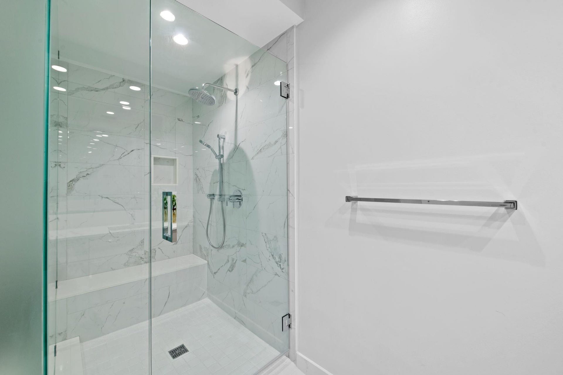 100 E LAS OLAS Boulevard, #2404, Fort Lauderdale, FL 33301 Photo 22