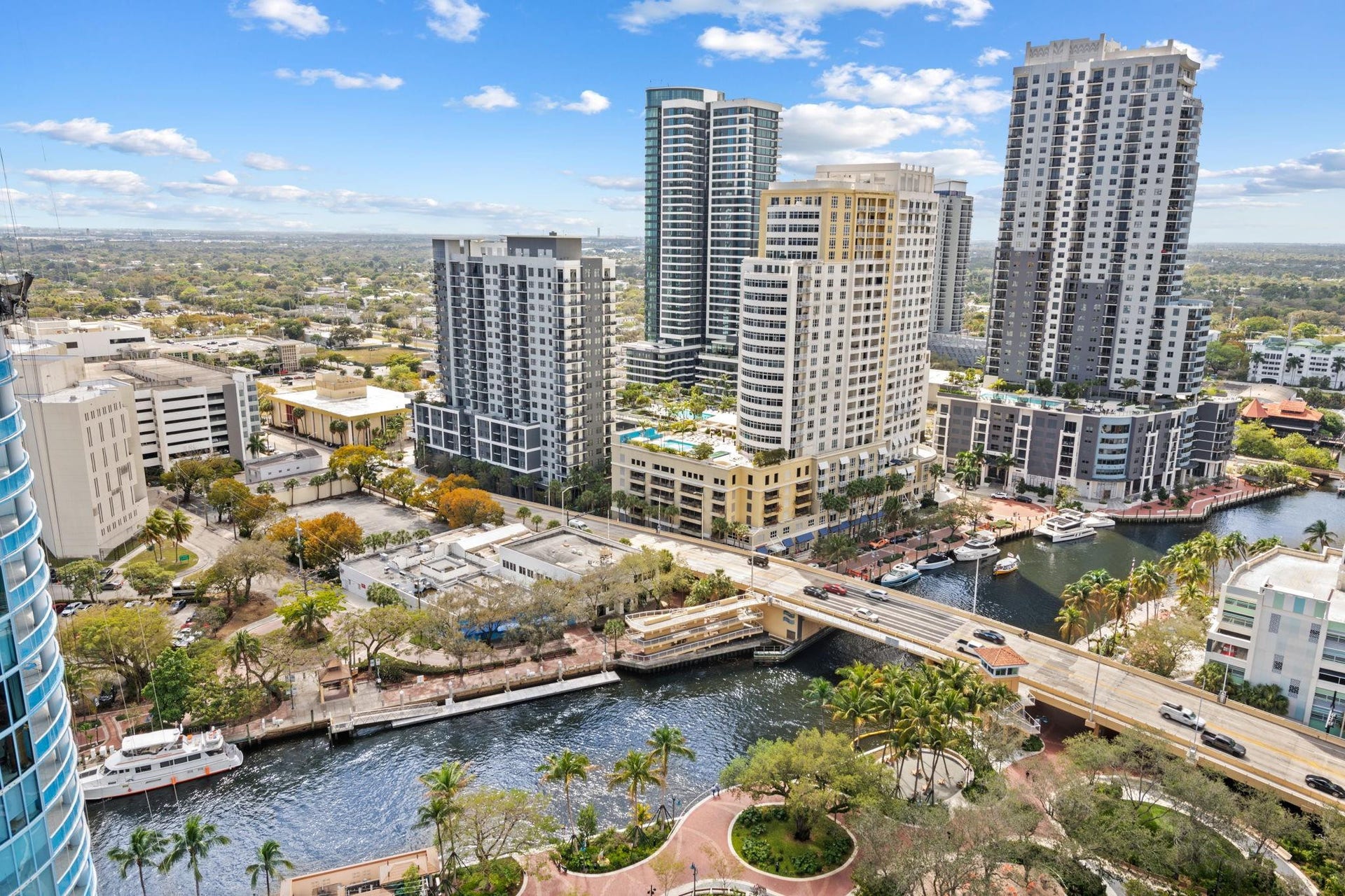 100 E LAS OLAS Boulevard, #2404, Fort Lauderdale, FL 33301 Photo 15