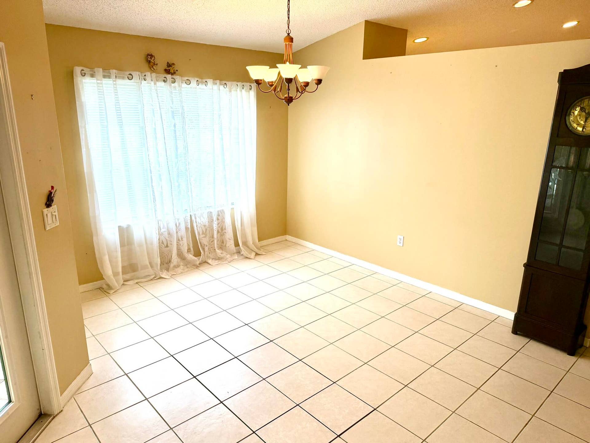 342 SW NORTH SHORE Boulevard, Port St Lucie, FL 34986 Dining Area