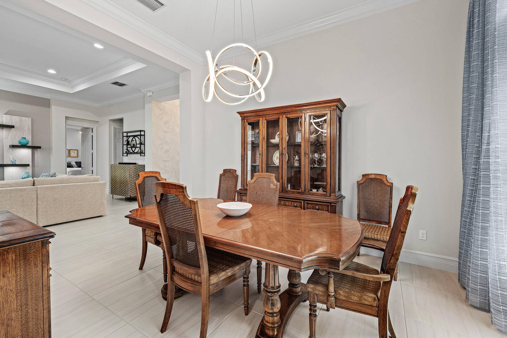 8223 Majestic Mountain Drive, Boynton Beach, FL 33473 Formal Dining Room
