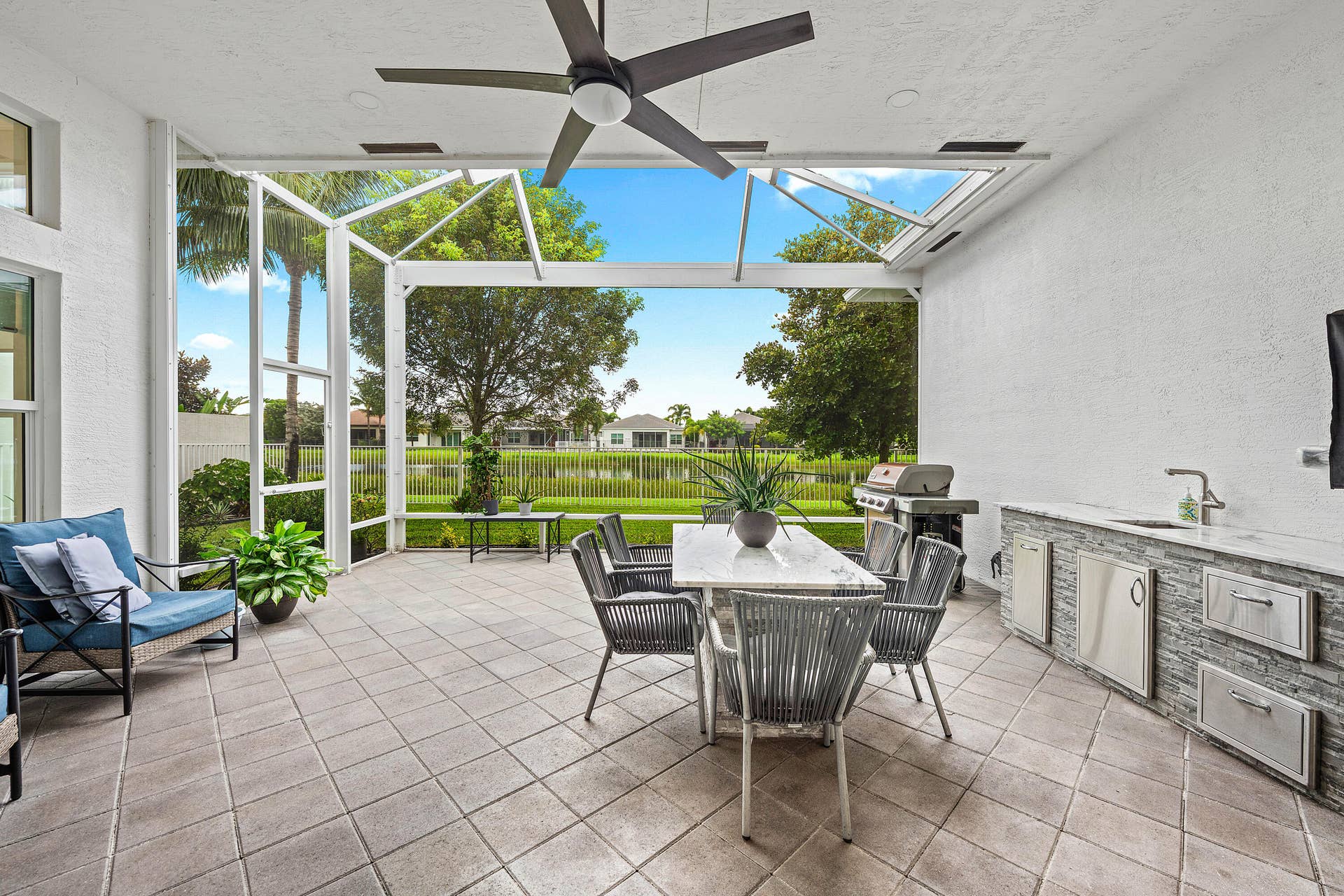 8223 Majestic Mountain Drive, Boynton Beach, FL 33473 Picture Frame Screen