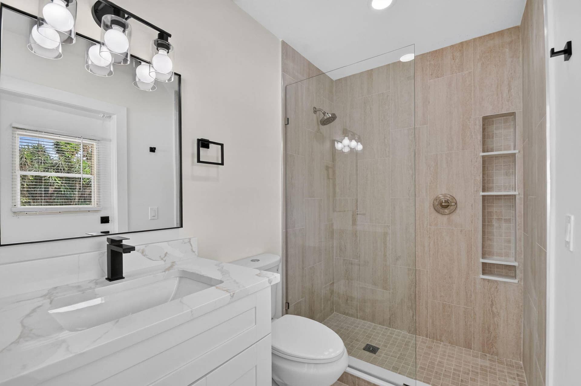 8213 Rose Marie Avenue W, Boynton Beach, FL 33472 18-web-or-mls-DSC_3157