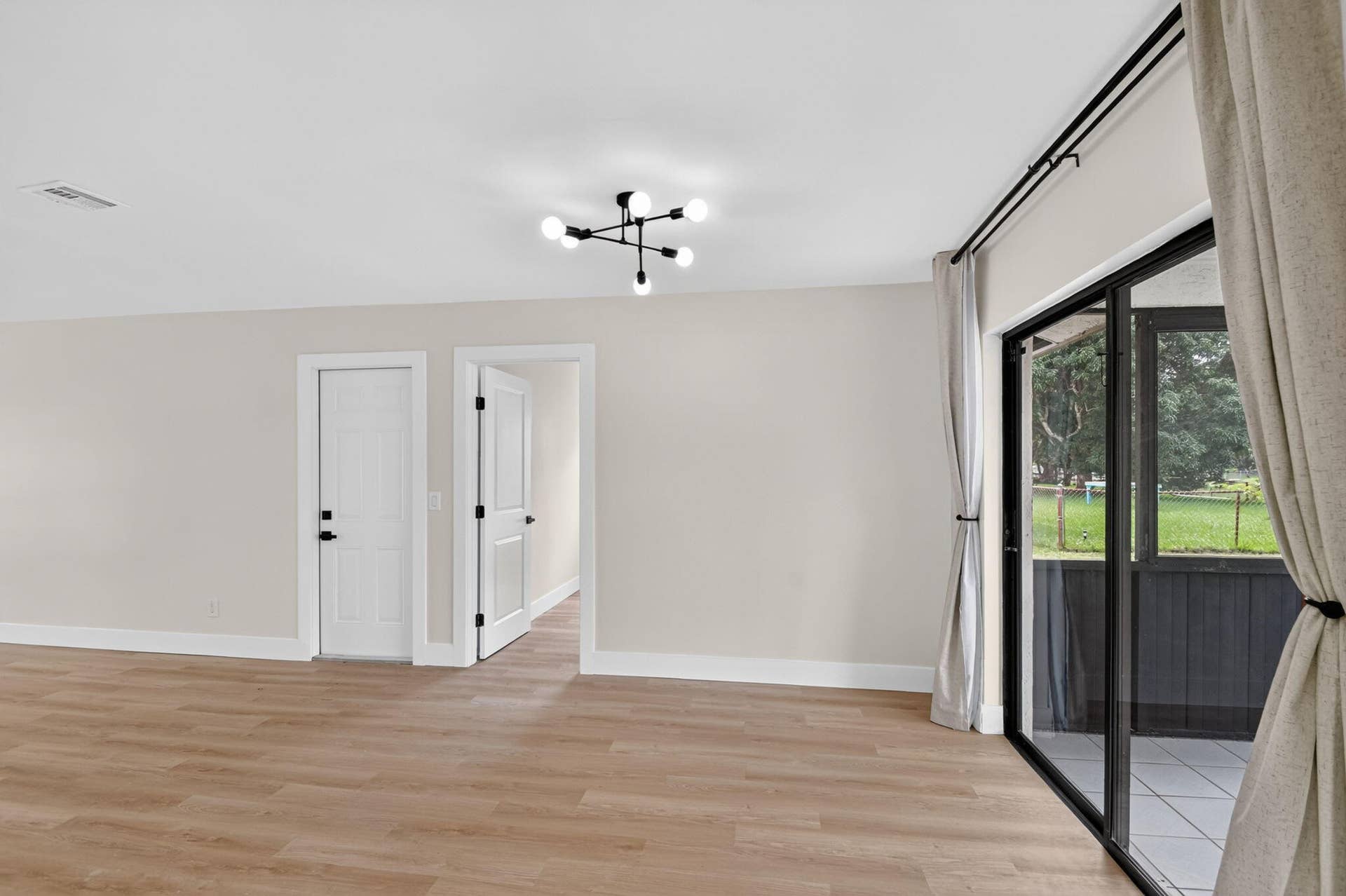 8213 Rose Marie Avenue W, Boynton Beach, FL 33472 12-web-or-mls-DSC_3127
