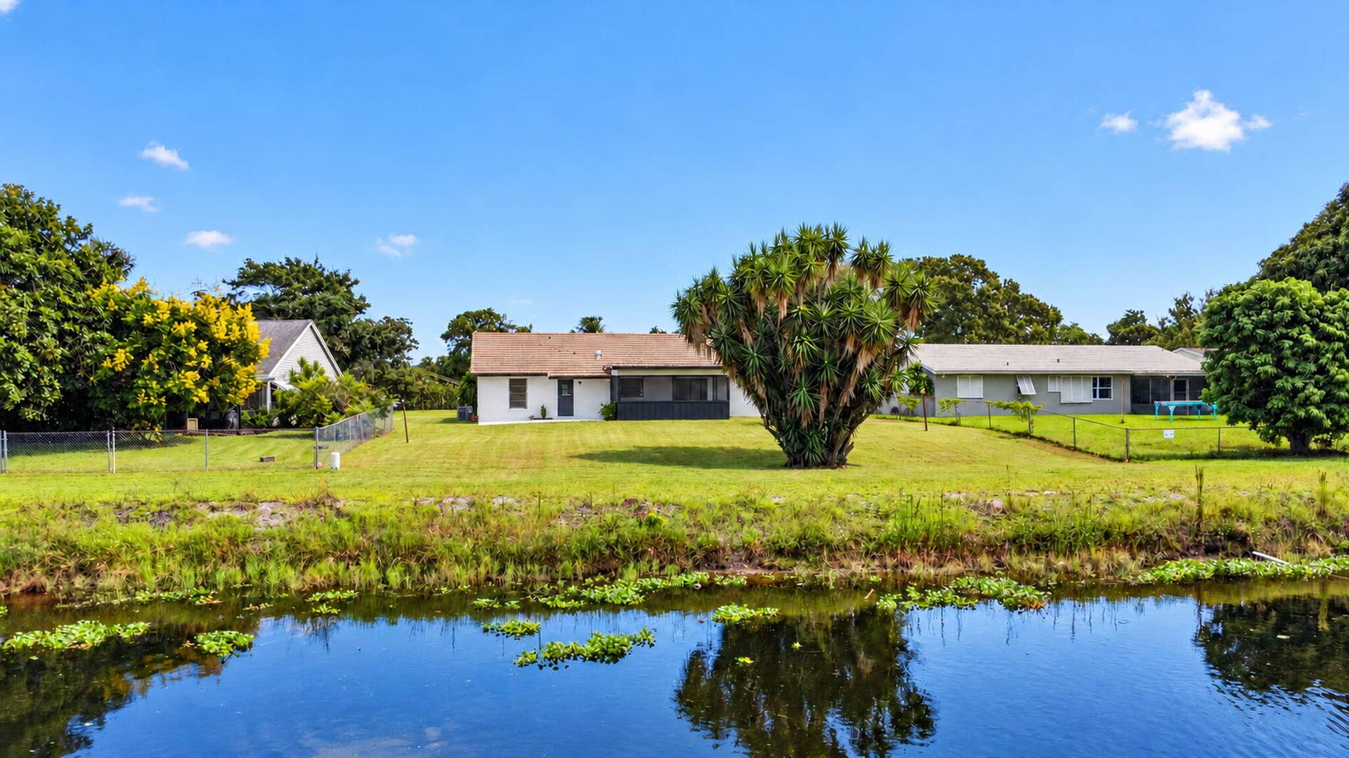 8213 Rose Marie Avenue W, Boynton Beach, FL 33472 60-web-or-mls-DJI_0833