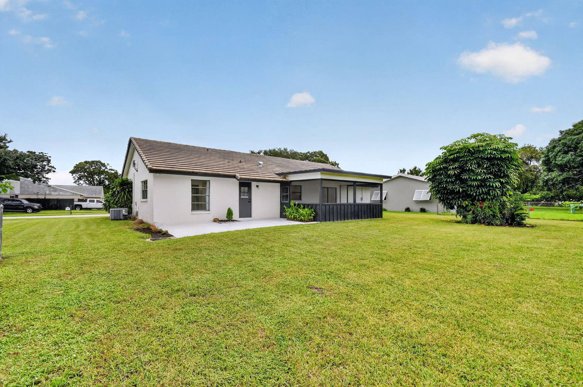 8213 Rose Marie Avenue W, Boynton Beach, FL 33472 40-web-or-mls-DSC_3268