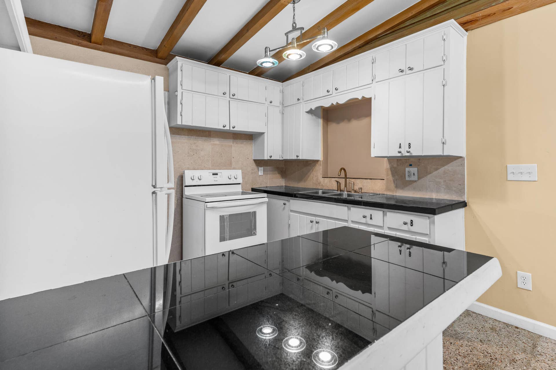2456 CORTEZ Avenue, Vero Beach, FL 32960 DSC00867