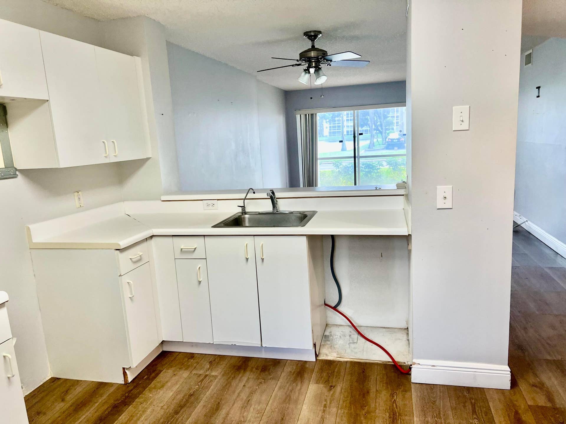 7713 TRENT Drive, #107, Tamarac, FL 33321 .