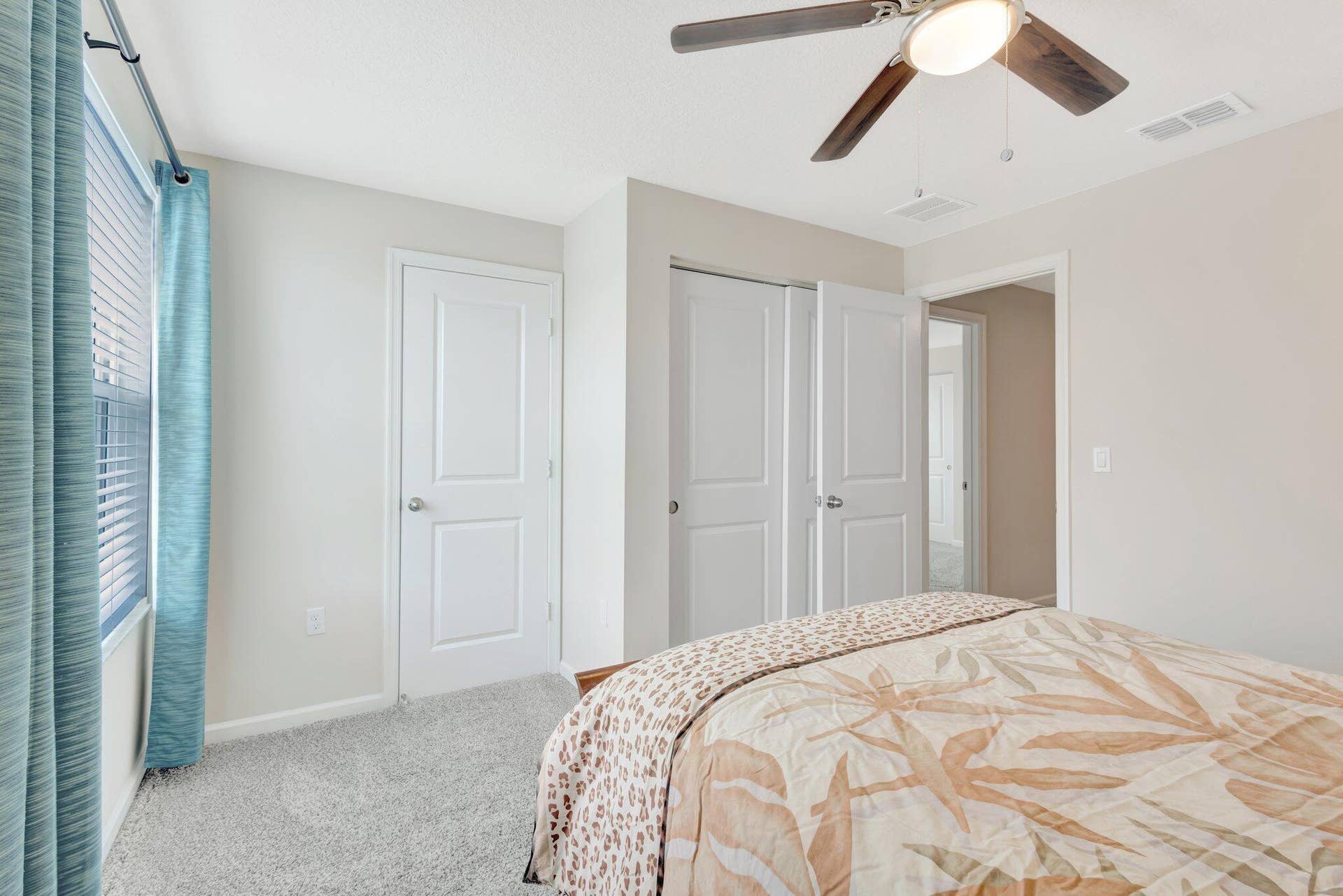 second bedroom
