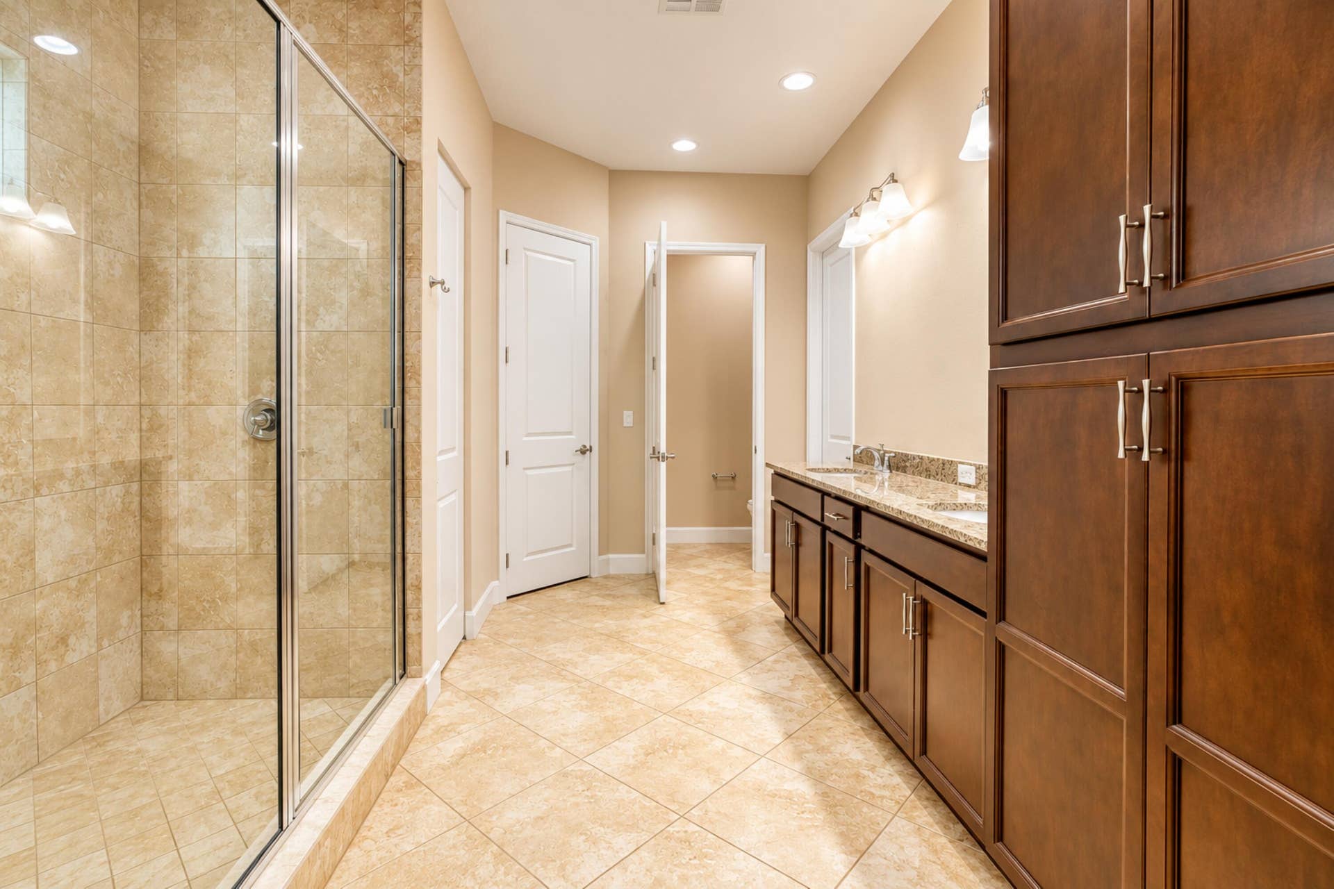 5626 Macoon Way 24