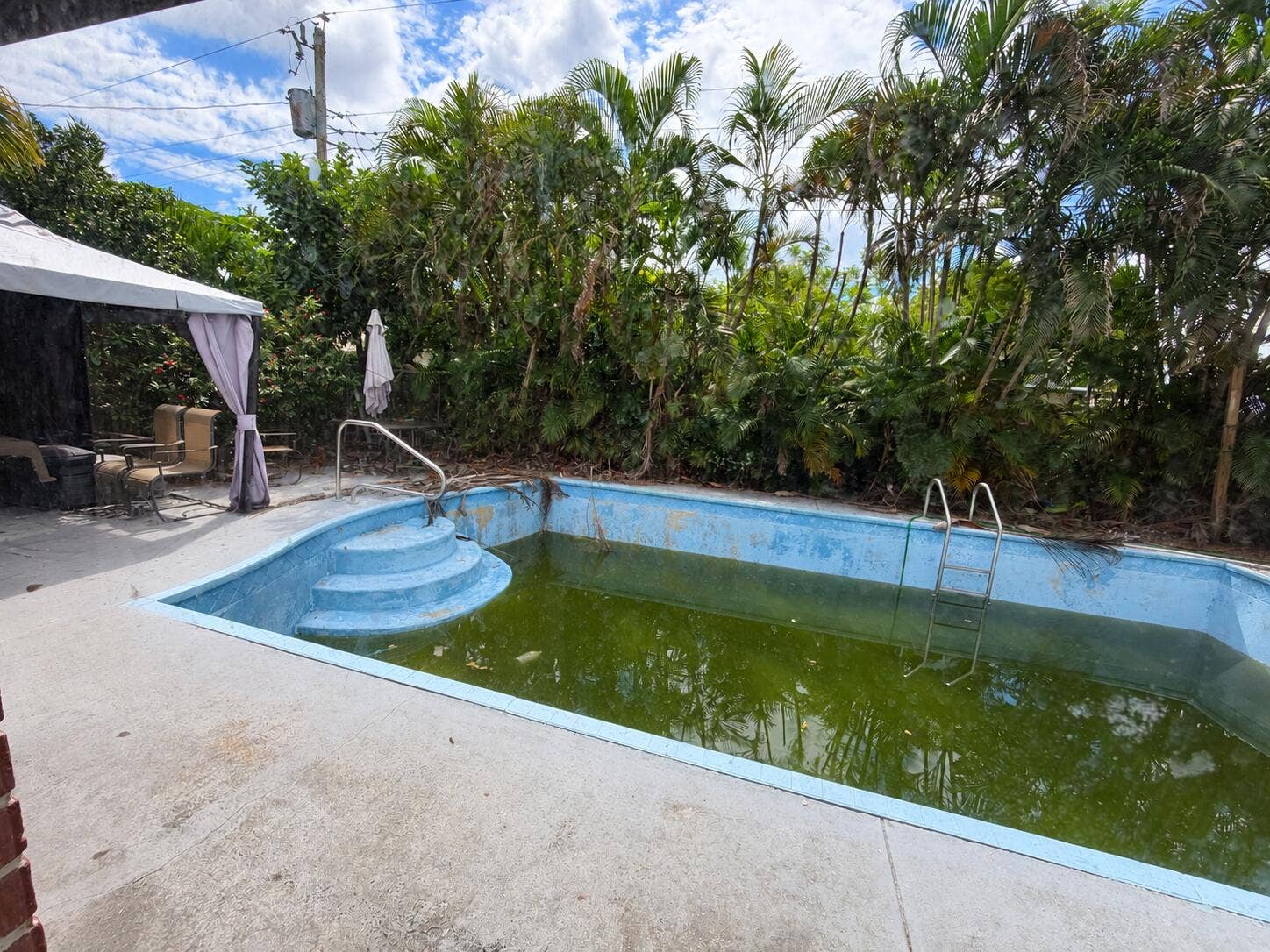 3464 ARTESIAN Drive, Lake Worth, FL 33462 pool