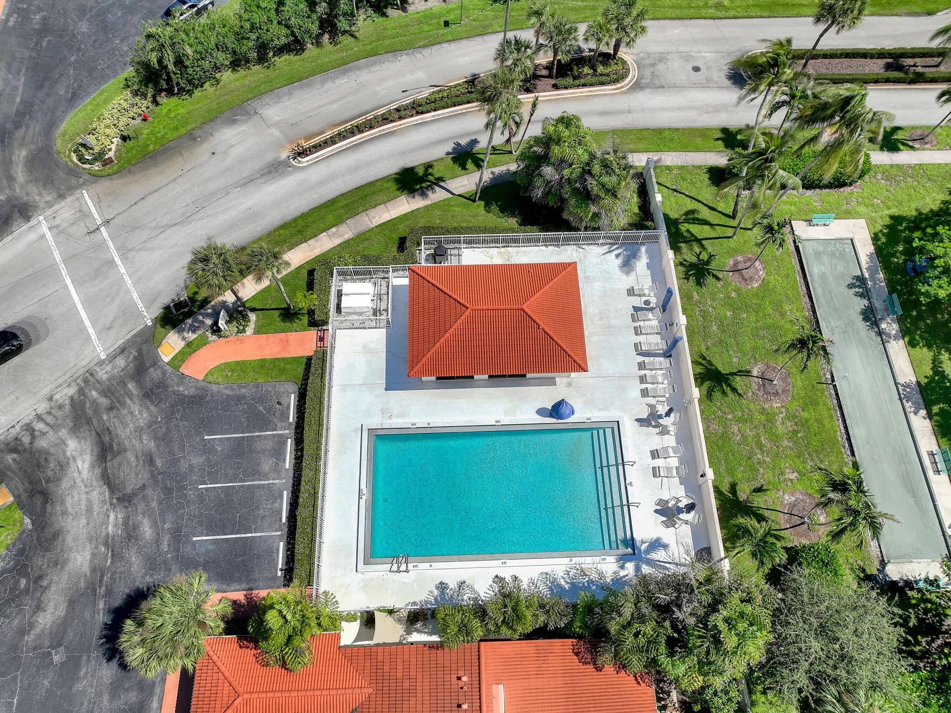 Community pool