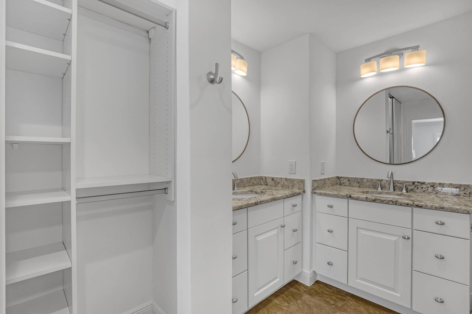 Dual sinks