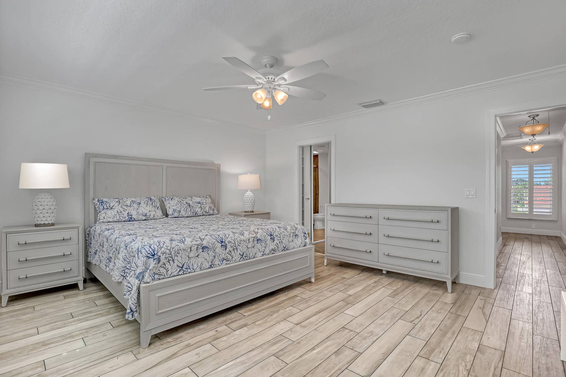 Primary suite