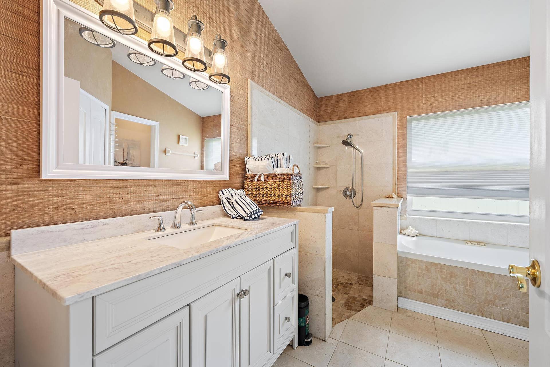 149 Cypress Cove, Jupiter, FL 33458 149 Cypress Cove-3