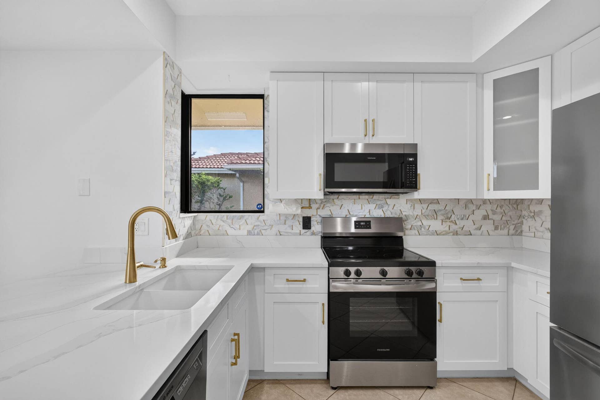 07 - Kitchen overview