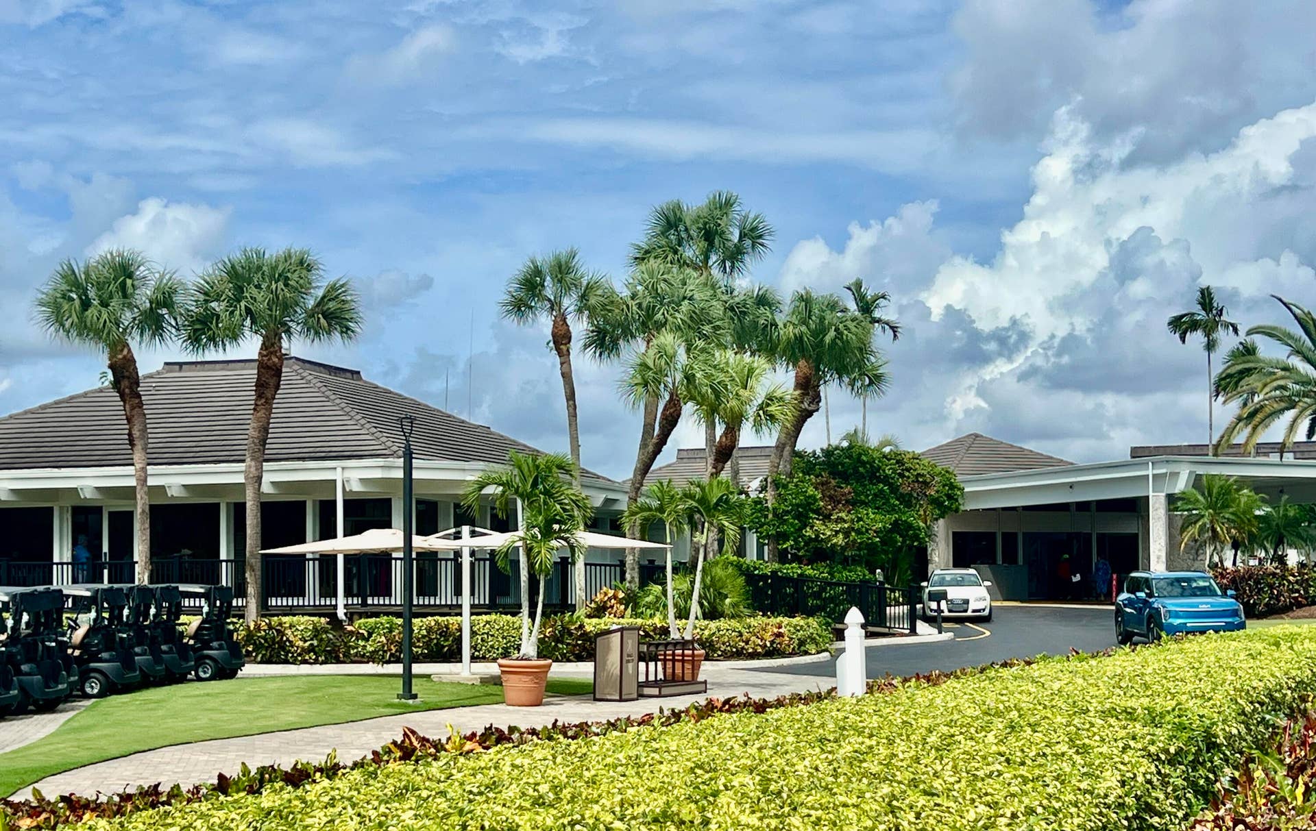 6944 BRIARLAKE Circle, #201, Palm Beach Gardens, FL 33418 Eastpointe Country Club