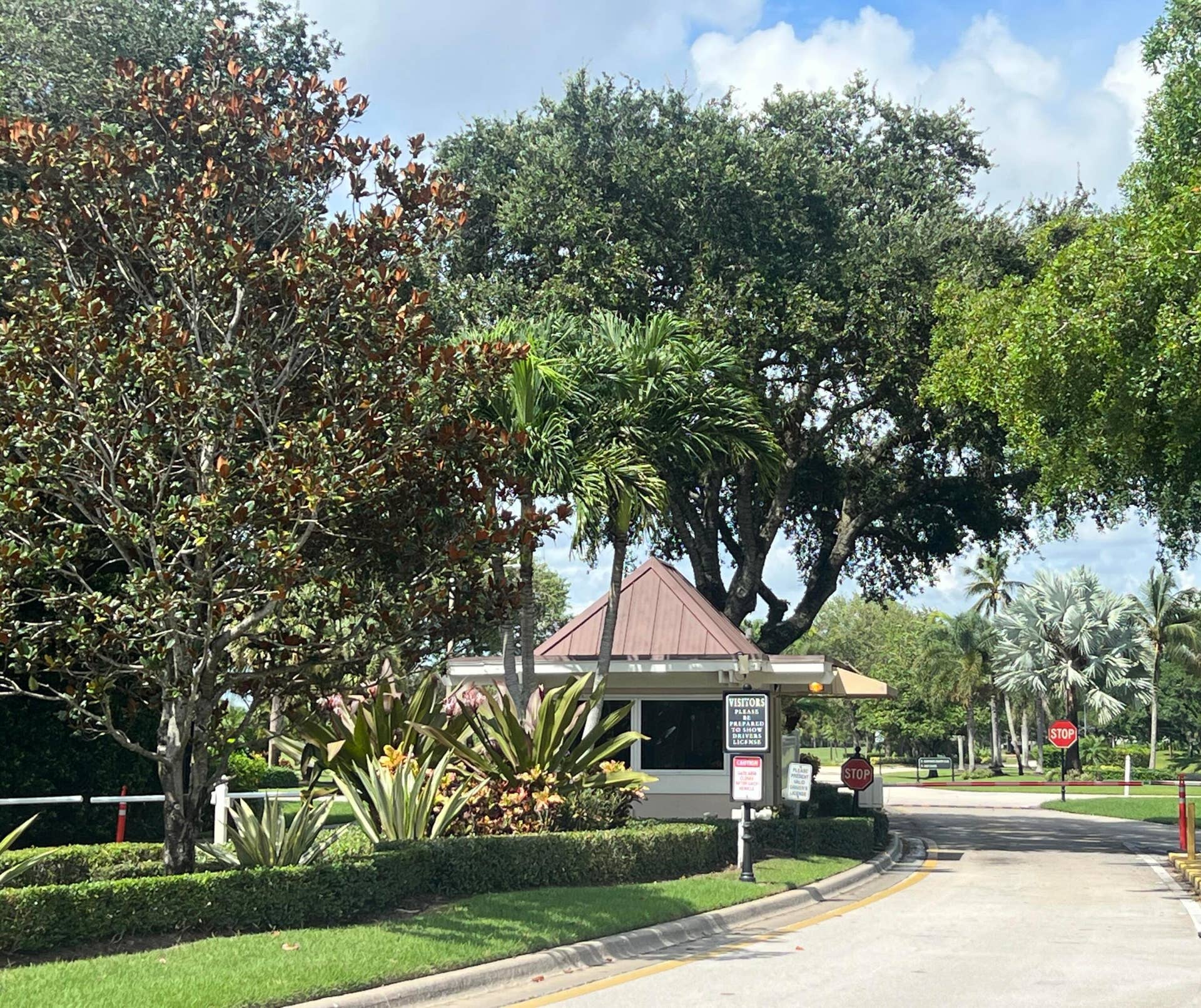 6944 BRIARLAKE Circle, #201, Palm Beach Gardens, FL 33418 Entrance - Gated community